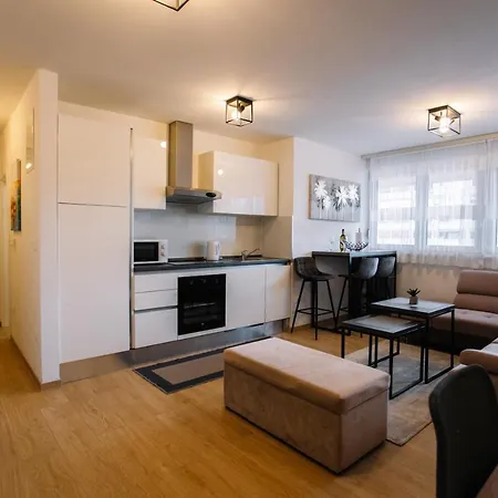 Apartment Adriatico Split