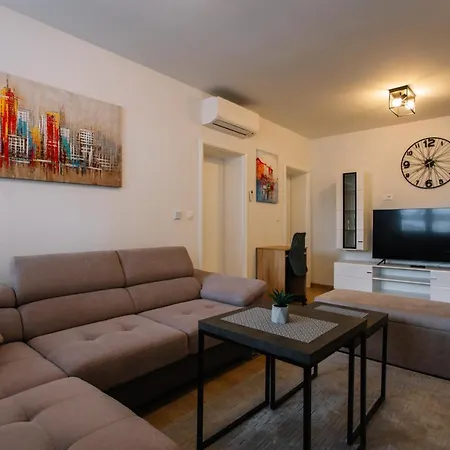 Apartment Adriatico Split